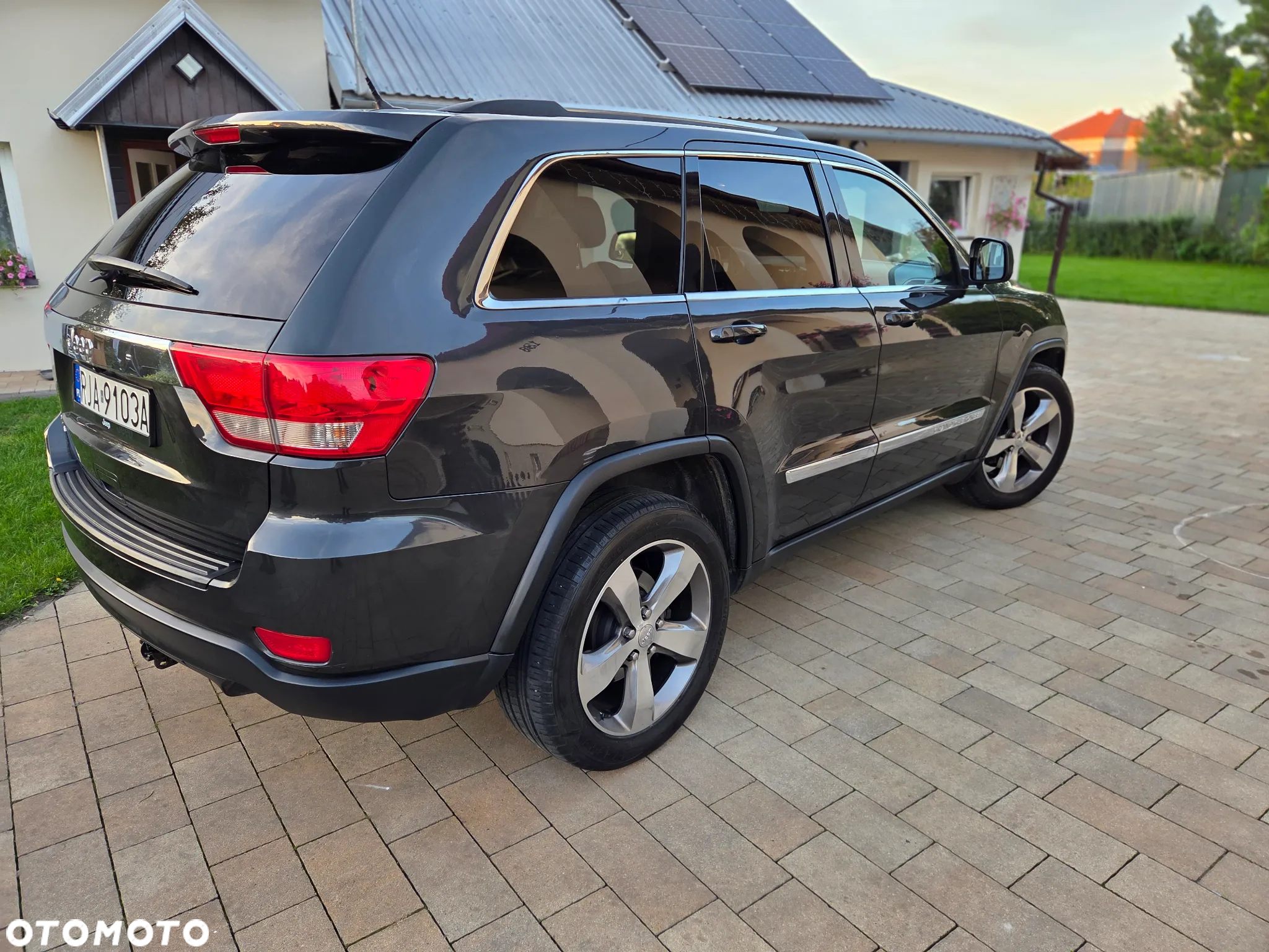 Jeep Grand Cherokee - 4