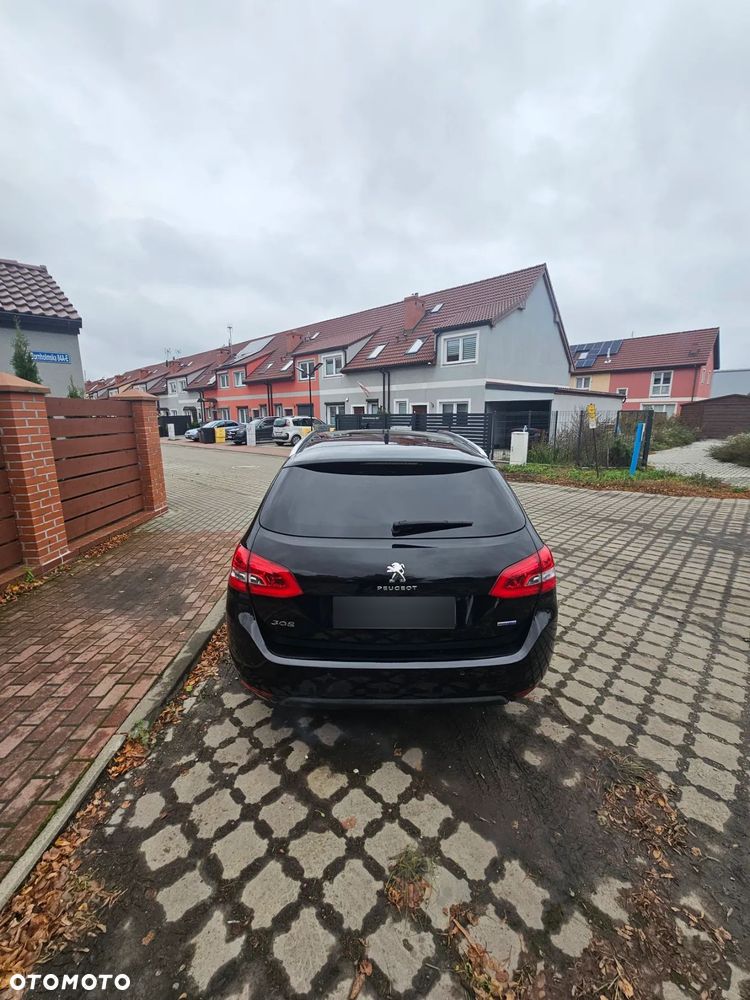 Peugeot 308 - 6