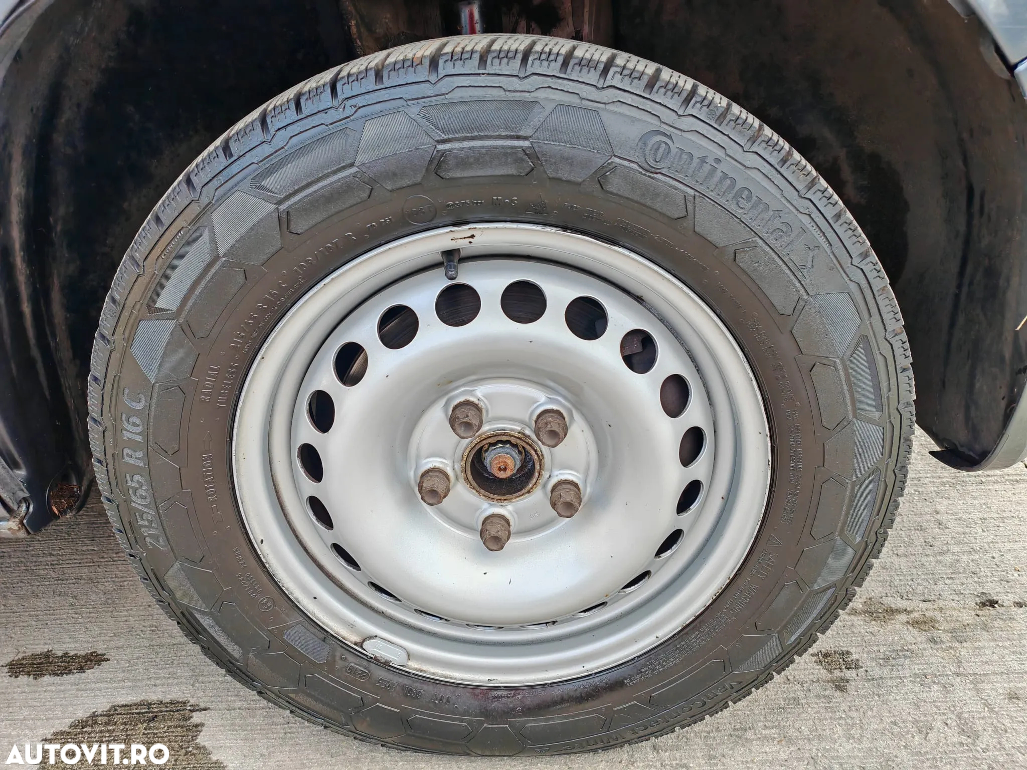 Volkswagen Transporter - 14
