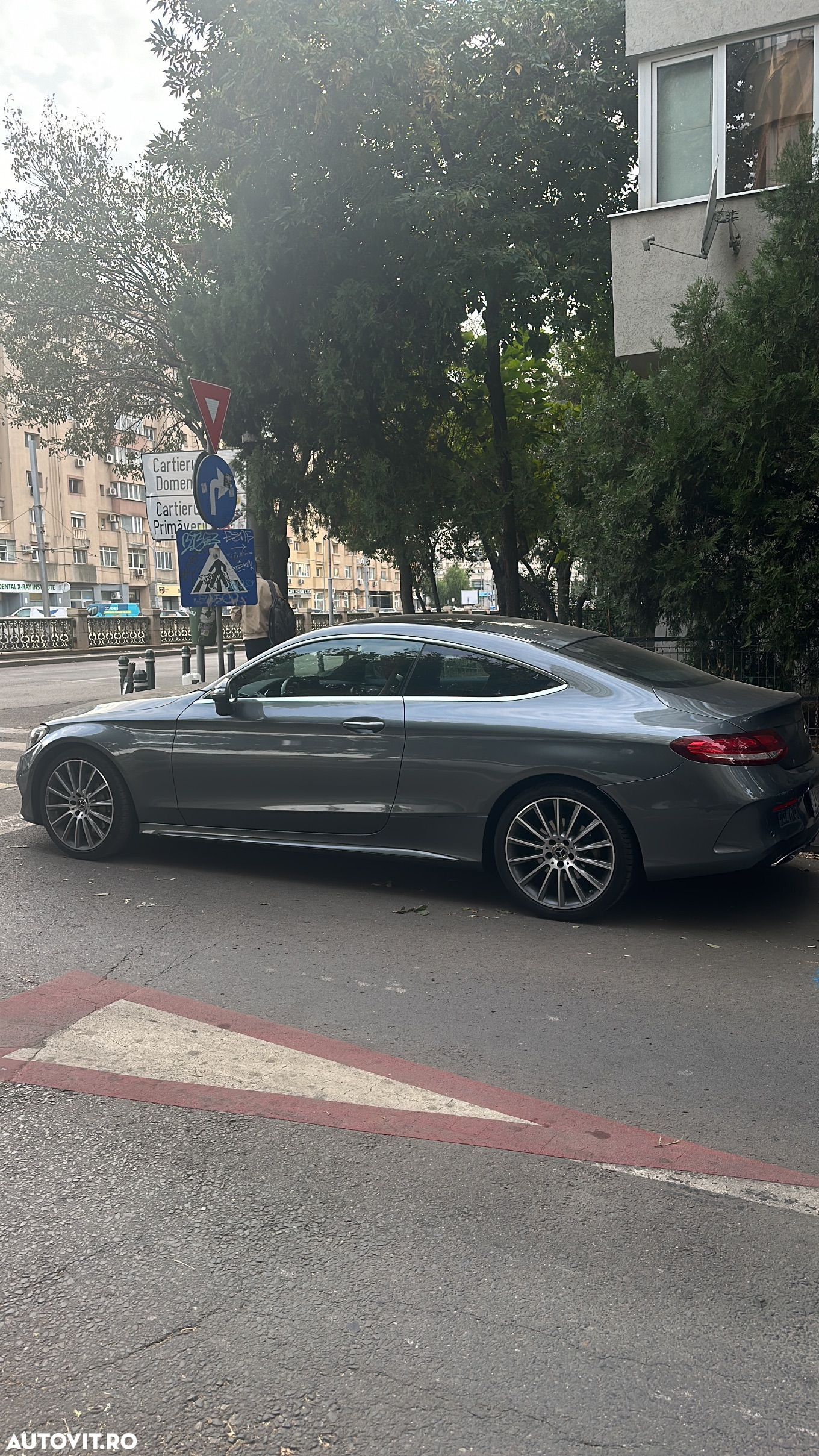 Mercedes-Benz C 300 Coupe Aut. - 6