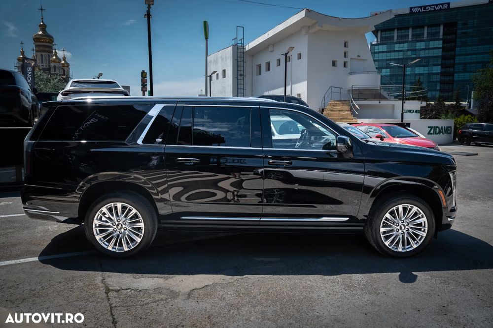 Cadillac Escalade - 13