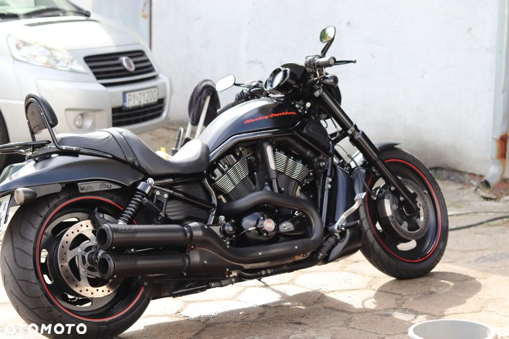 Harley-Davidson V-Rod Night Rod - 2