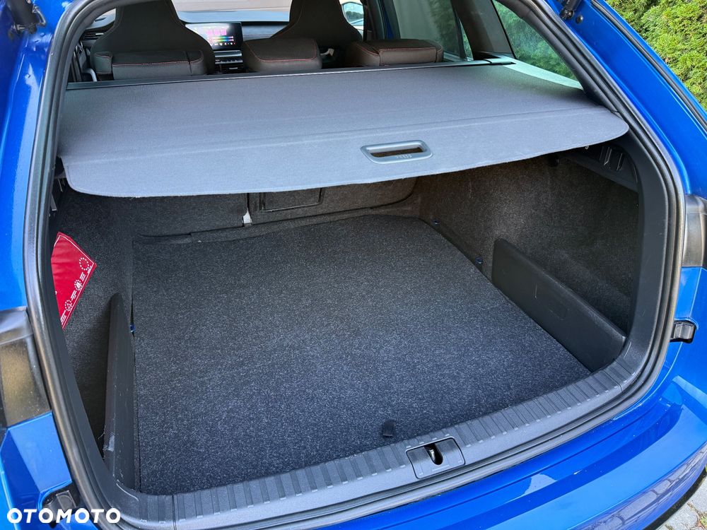 Skoda Octavia 2.0 TDI DSG RS - 37
