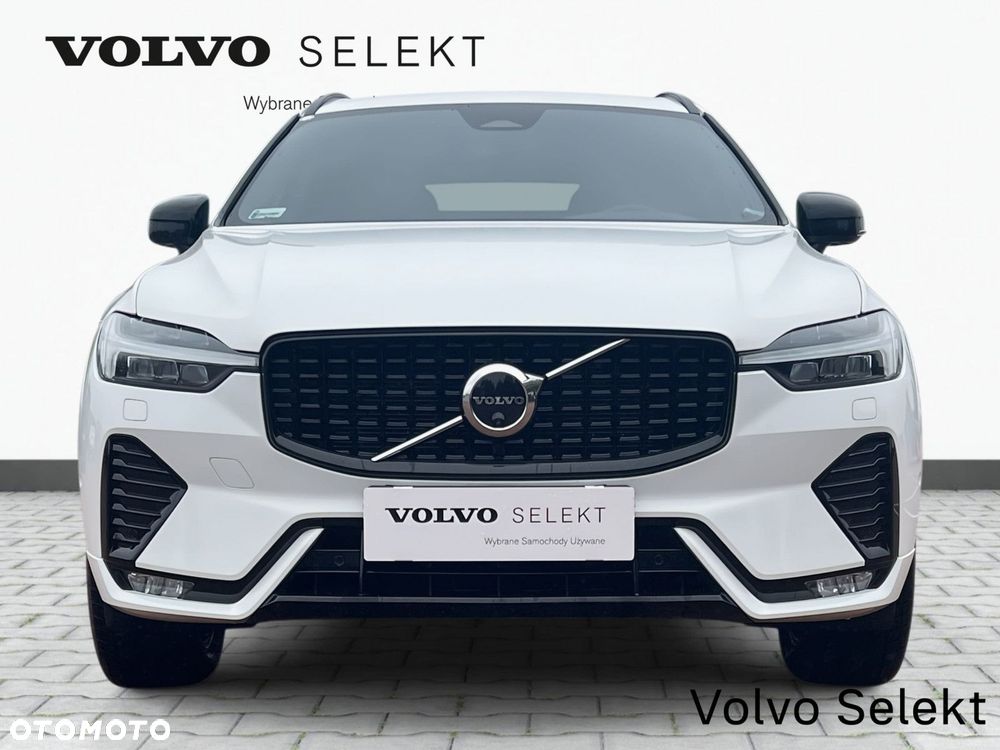 Volvo XC 60 B5 B AWD R-Design - 3
