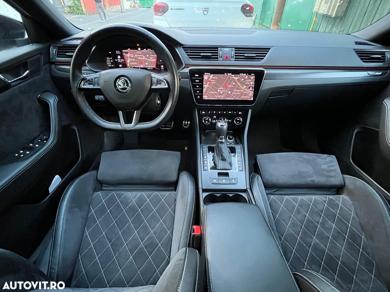 Skoda Superb 2.0 TSI 4X4 DSG Sportline - 12