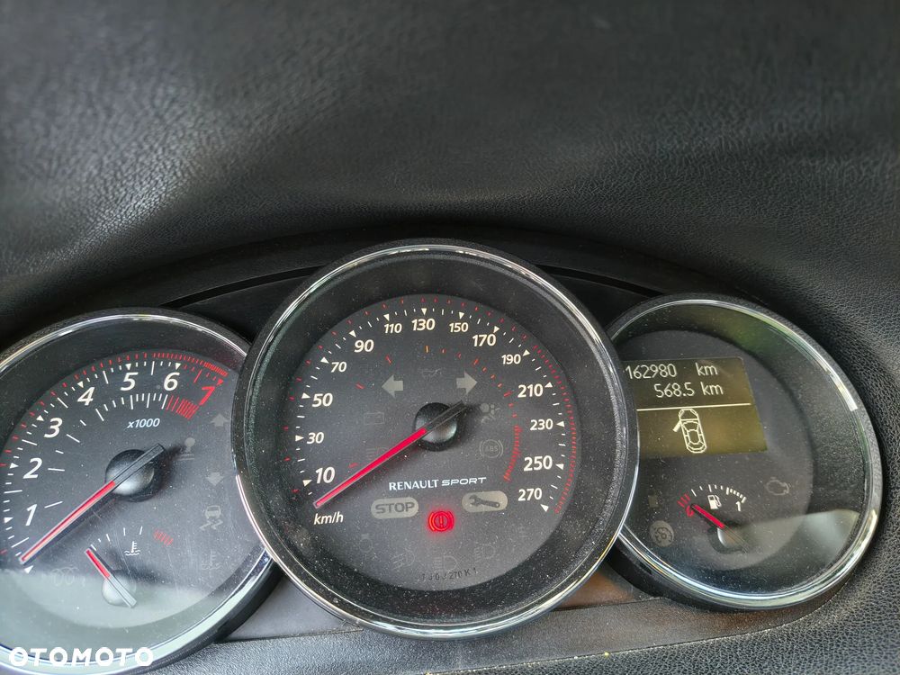 Renault Megane GT 220 - 8