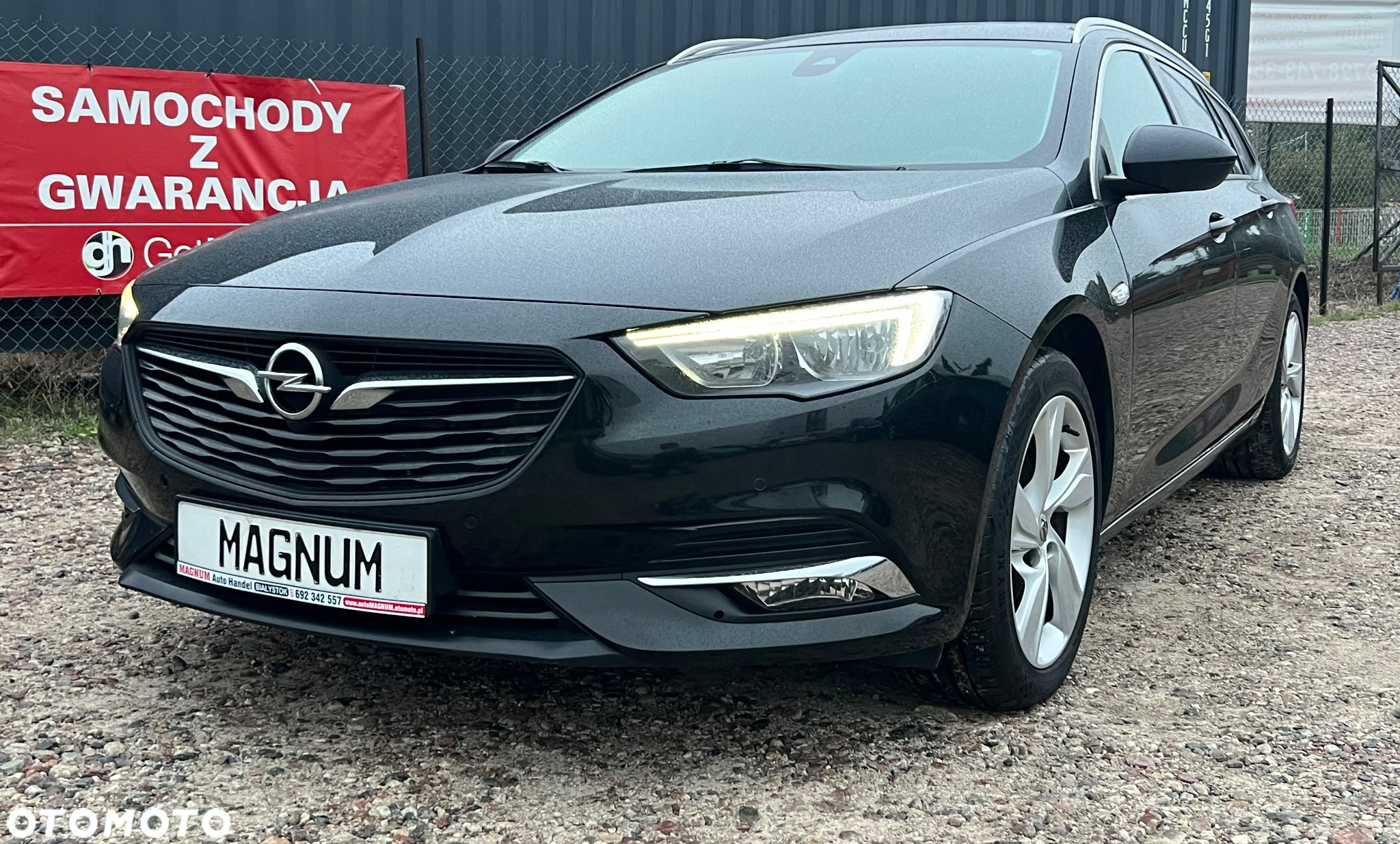 Opel Insignia Sports Tourer 1.5 Direct InjectionTurbo Business Edition - 2
