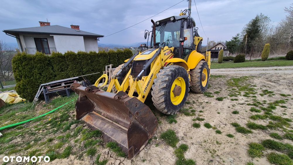 New Holland B115B - 4