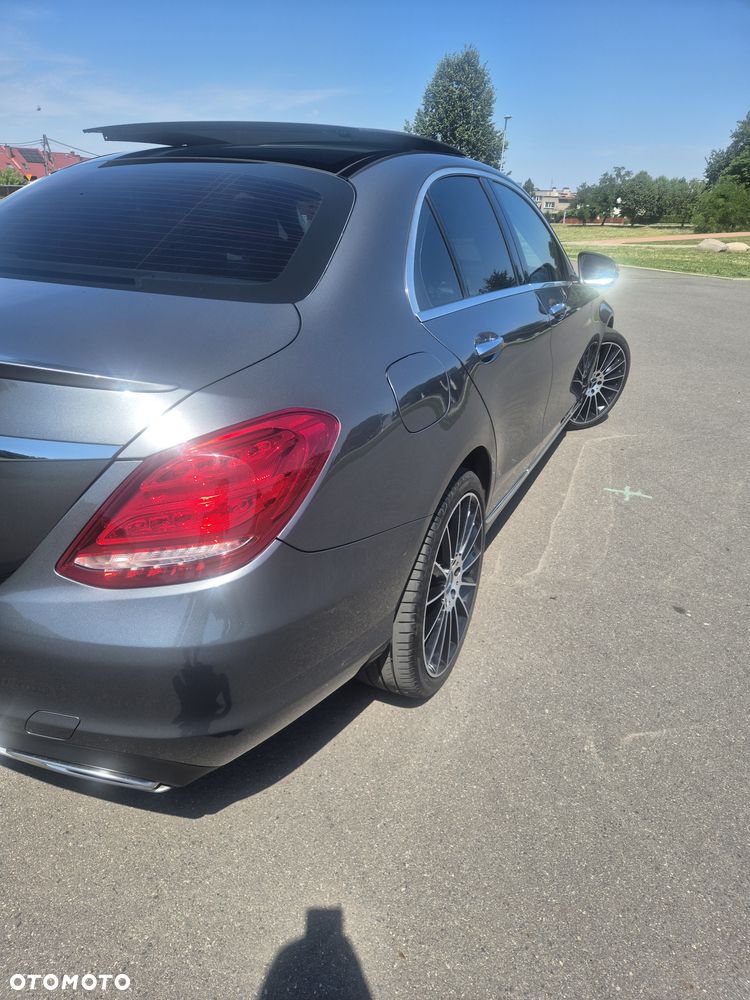Mercedes-Benz Klasa C 300 7G-TRONIC - 8
