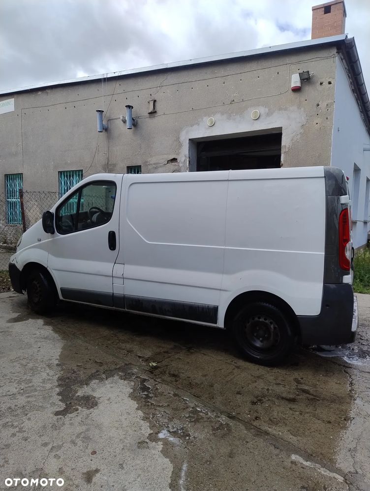 Renault Trafic - 6