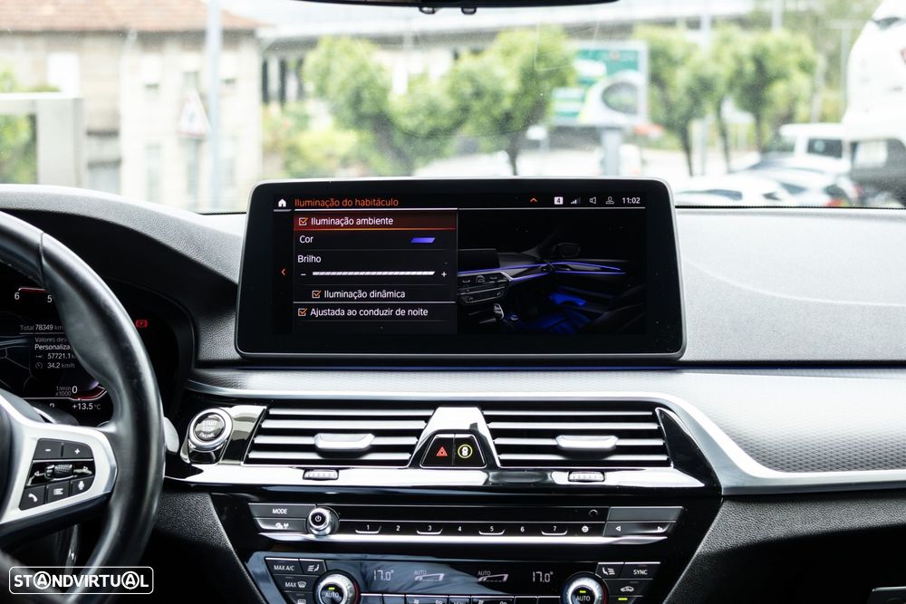 BMW 530 d Pack M Auto - 43