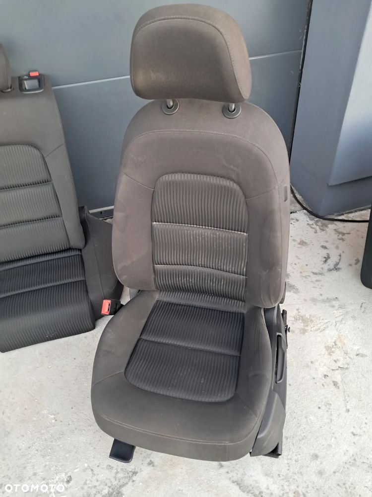 Fotele Siedzenia Boczki Komplet Welur Audi A4 B8 Europa Sedan - 2