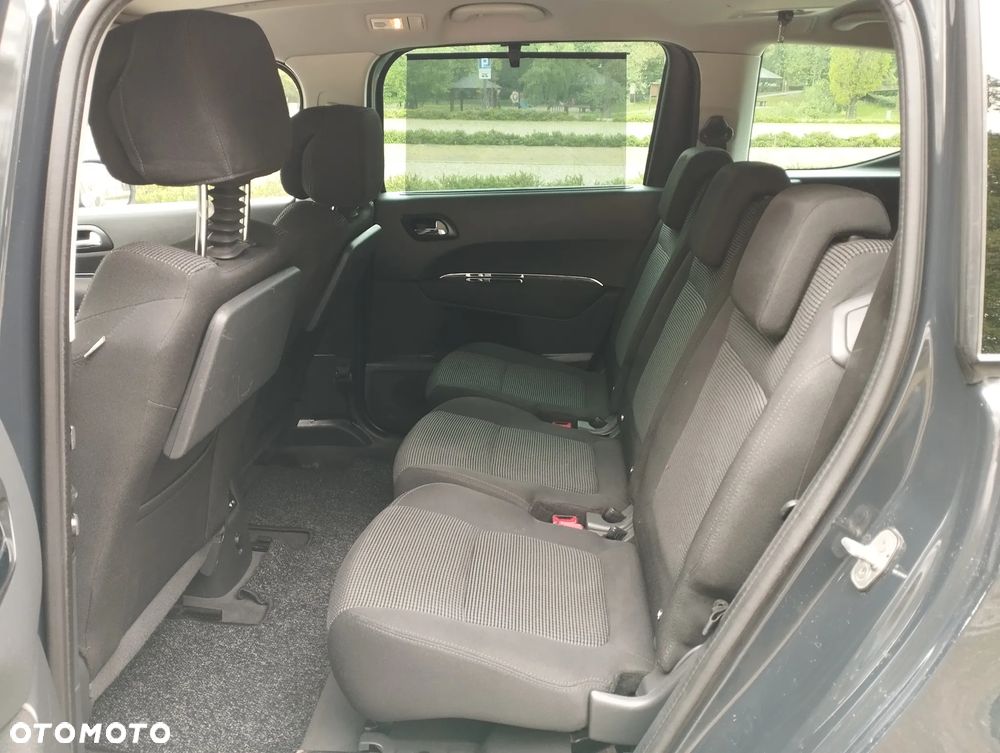 Peugeot 5008 HDI FAP 150 Allure - 20