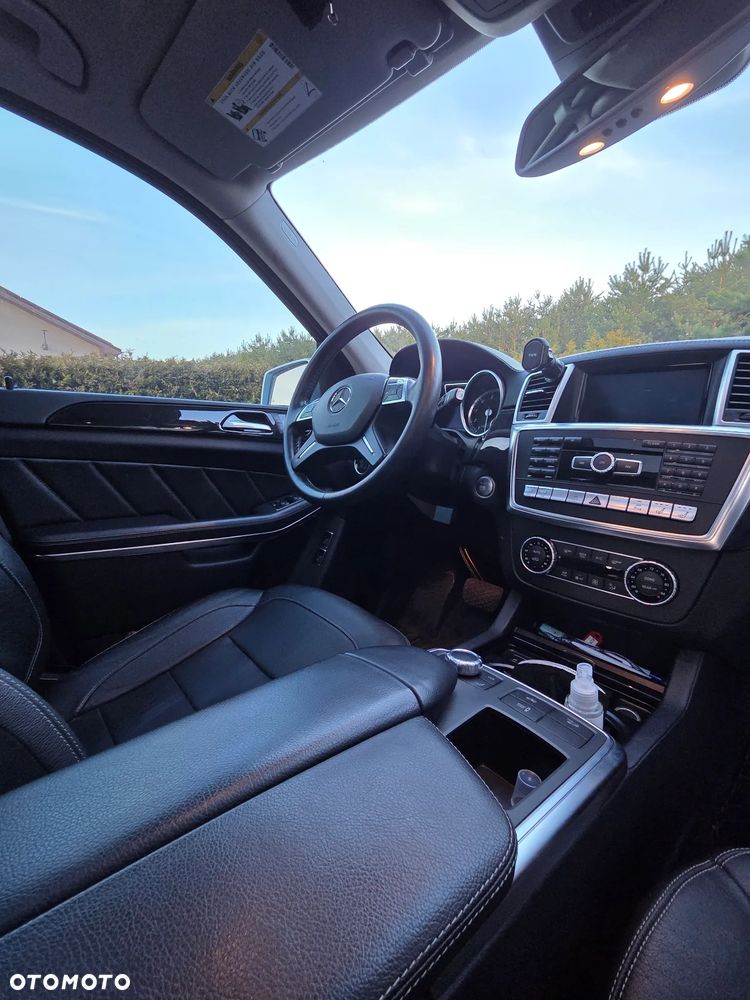 Mercedes-Benz GL - 18