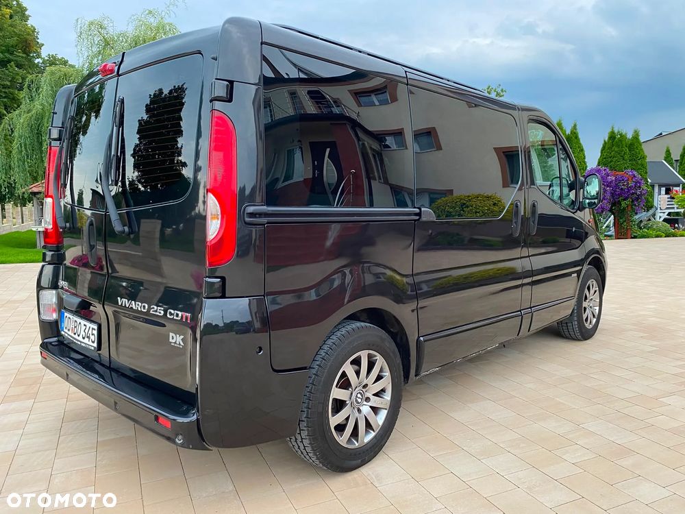 Opel Vivaro - 13