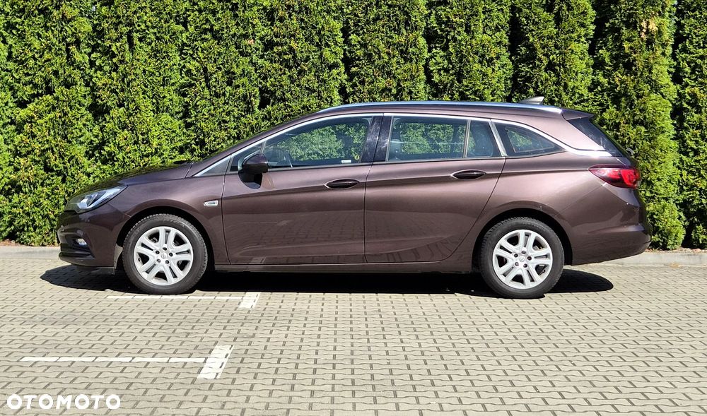 Opel Astra 1.4 T Elite - 6
