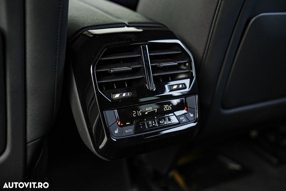 BMW iX 2023 — imagine 11