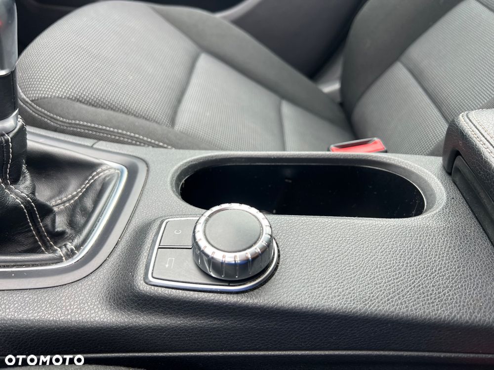 Mercedes-Benz Klasa B 200 CDI (BlueEFFICIENCY) - 18