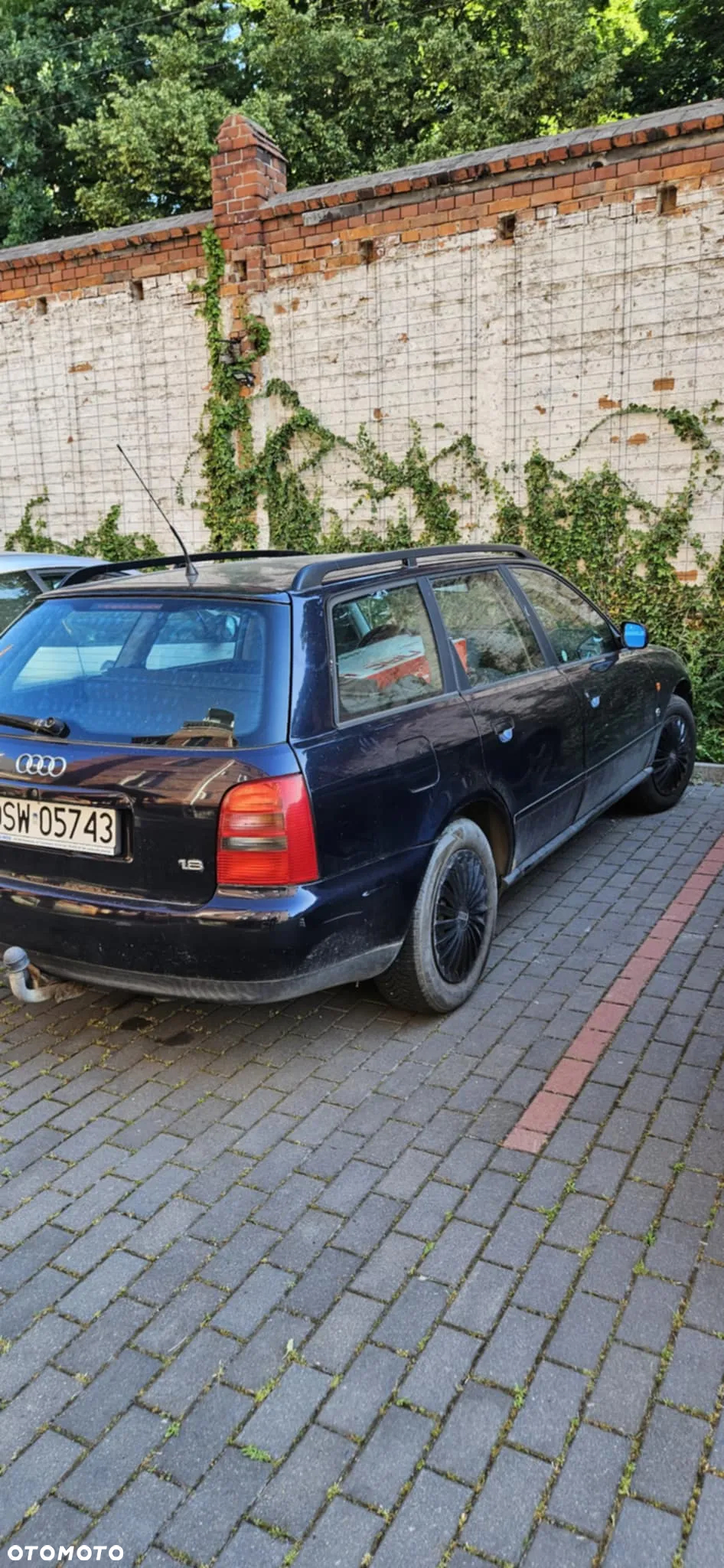 Audi A4 Avant 1.8 - 4