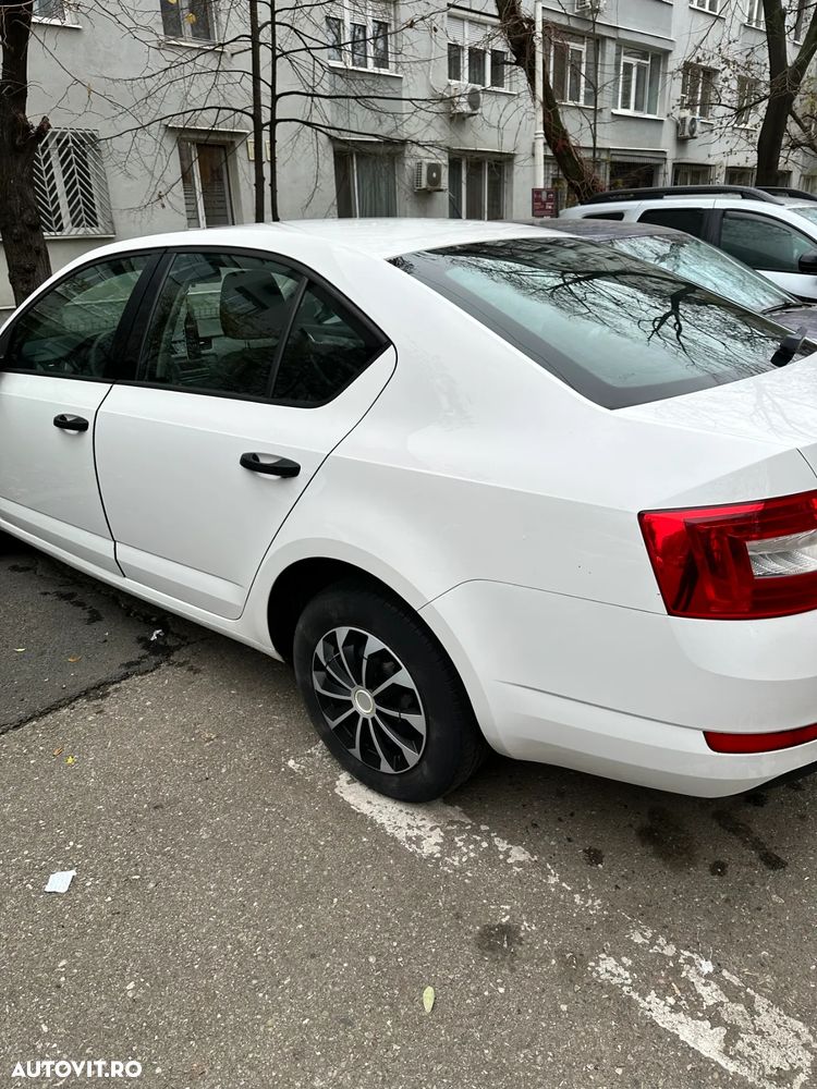 Skoda Octavia 1.6 TDI Ambition - 3