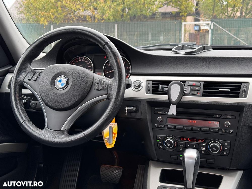 BMW 3 Series 2010 — imagine 4