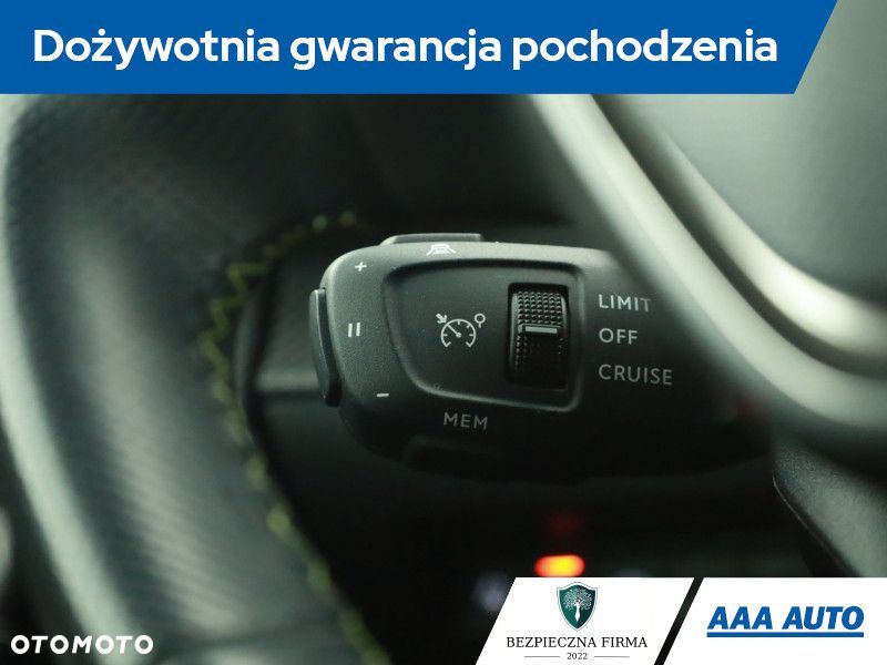 Peugeot 2008 - 21