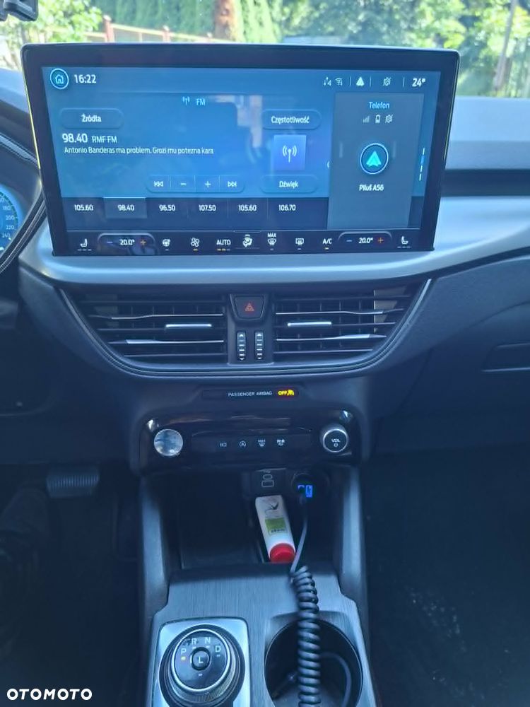 Ford Kuga - 14