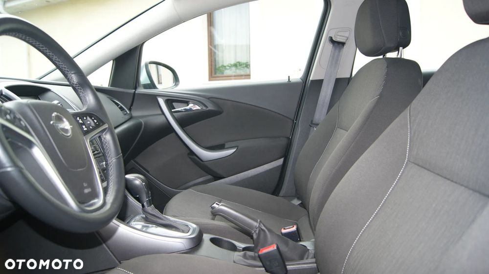 Opel Astra 1.4 T Cosmo - 15