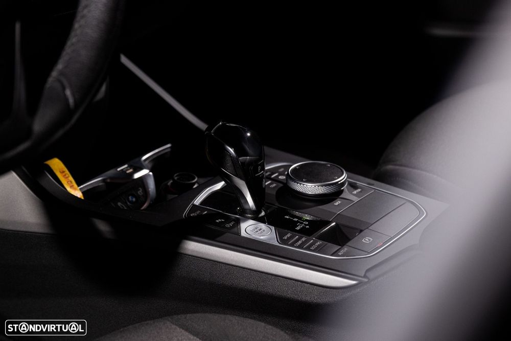 BMW 116 d Corporate Edition Auto - 17