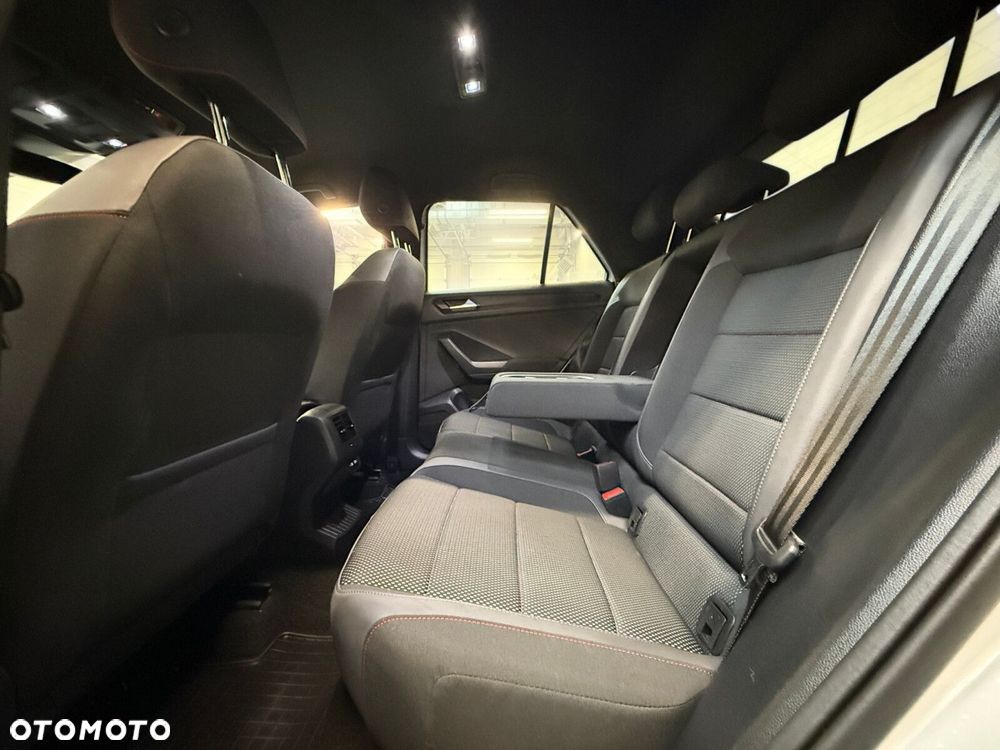 Volkswagen T-Roc 1.5 TSI GPF ACT Premium DSG - 24