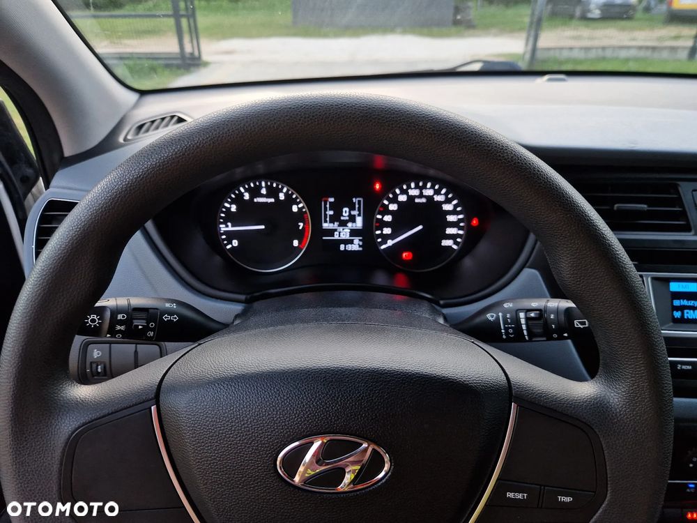 Hyundai i20 1.2 Classic - 12