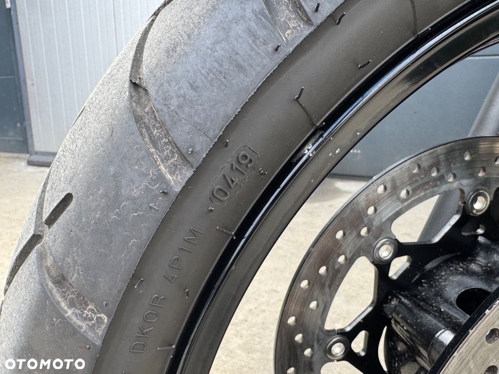 Suzuki V-STROM - 34