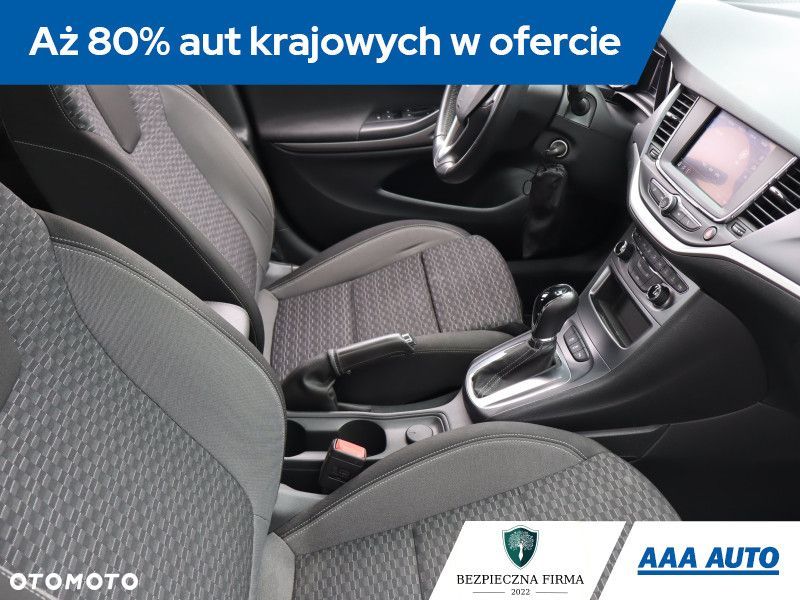 Opel Astra - 11