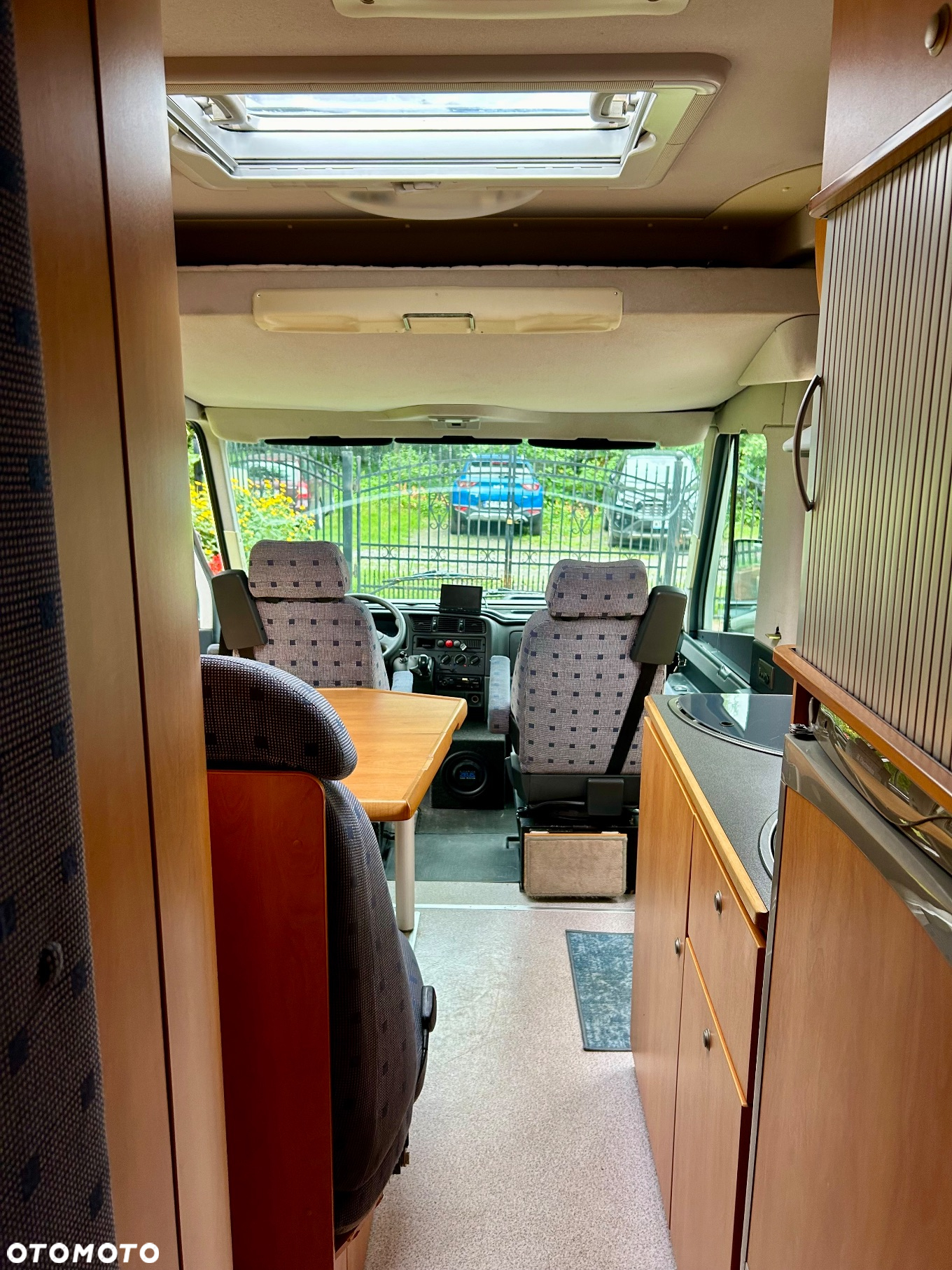 KNAUS Travel liner - 12
