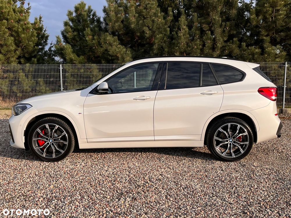 BMW X1 xDrive20i M Sport - 6