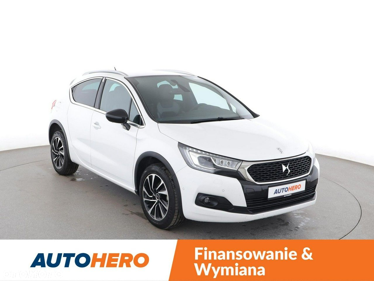DS Automobiles DS 4 Crossback - 10