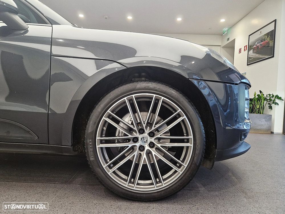Porsche Macan Standard - 13