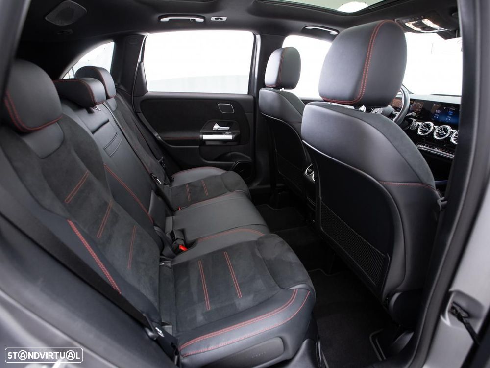 Mercedes-Benz B 250 e AMG Line - 13