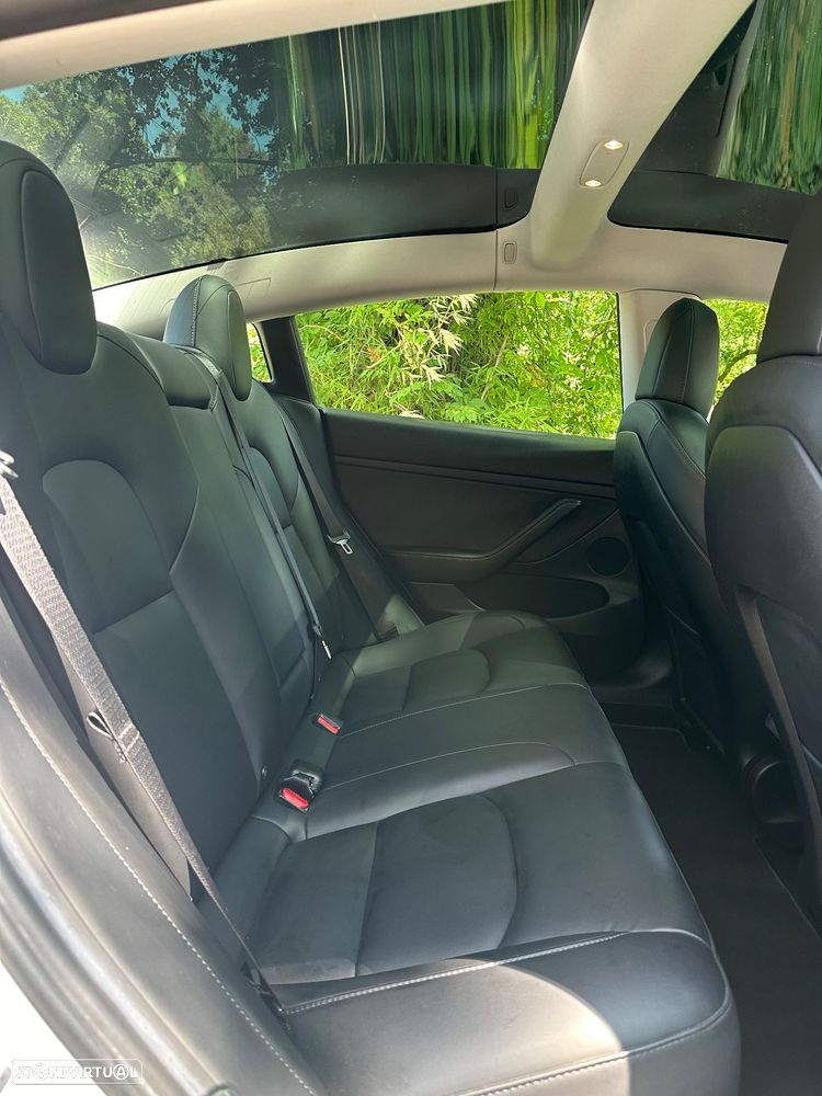 Tesla Model 3 Long Range Tração Integral - 29