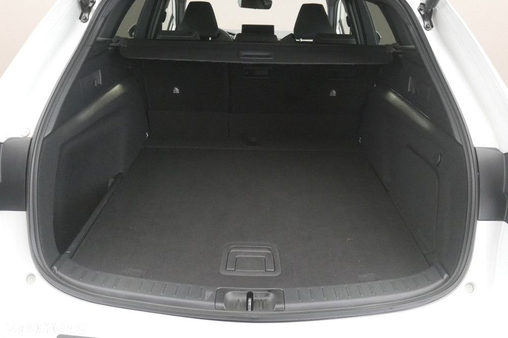 Toyota Corolla - 16