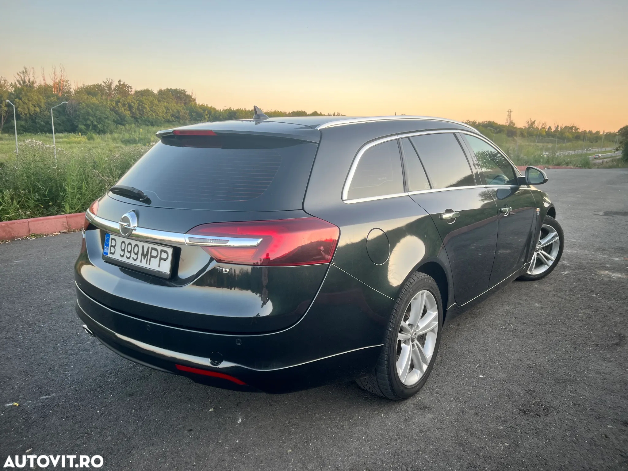 Opel Insignia 2.0 CDTI Automatik Sport - 2