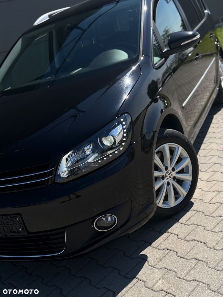 Volkswagen Touran 2.0 TDI DPF Highline DSG - 26