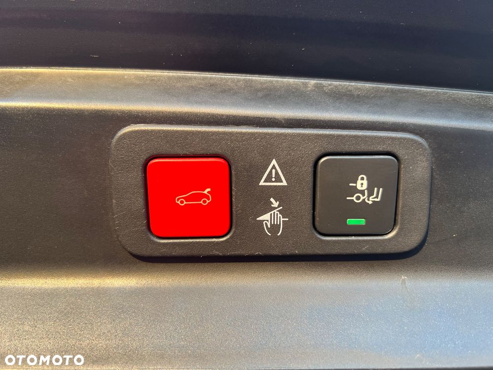 Peugeot 5008 1.5 BlueHDi GT Pack S&S EAT8 - 23