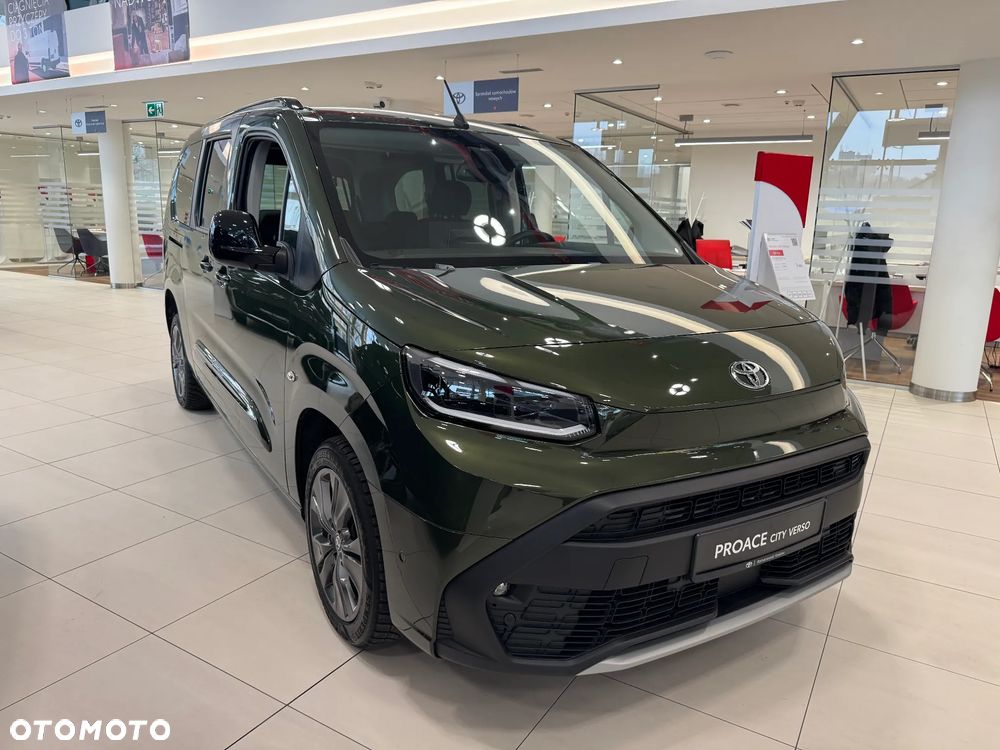 Toyota Proace City Verso Long 1.5 D-4D Family - 2
