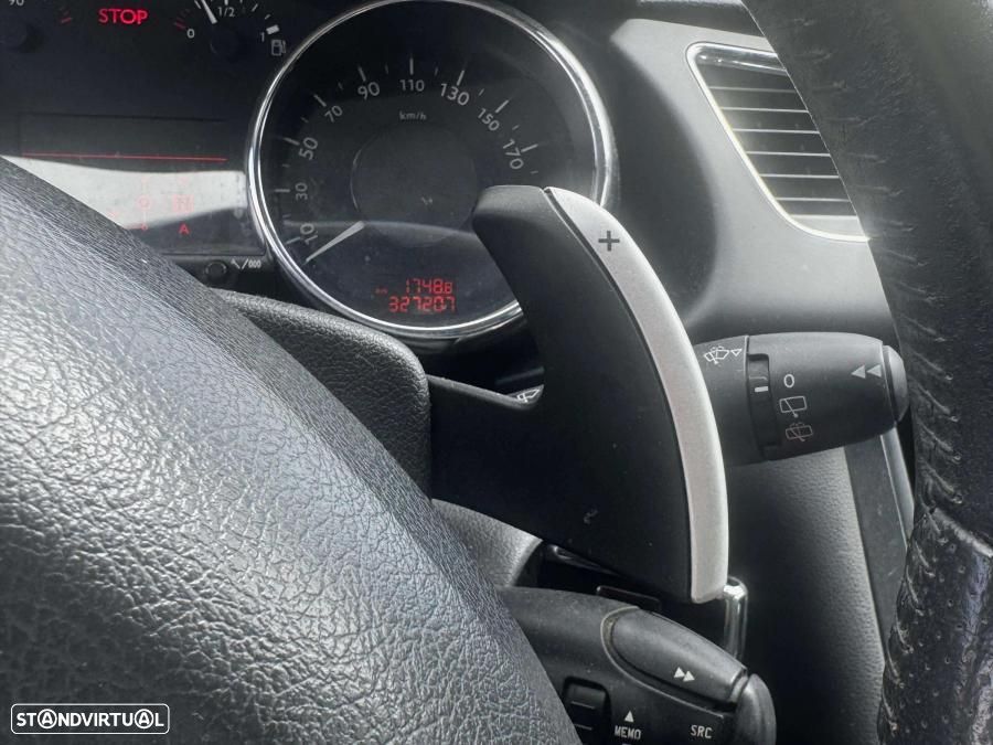 Peugeot 3008 1.6 HDi Sport CMP6 - 14