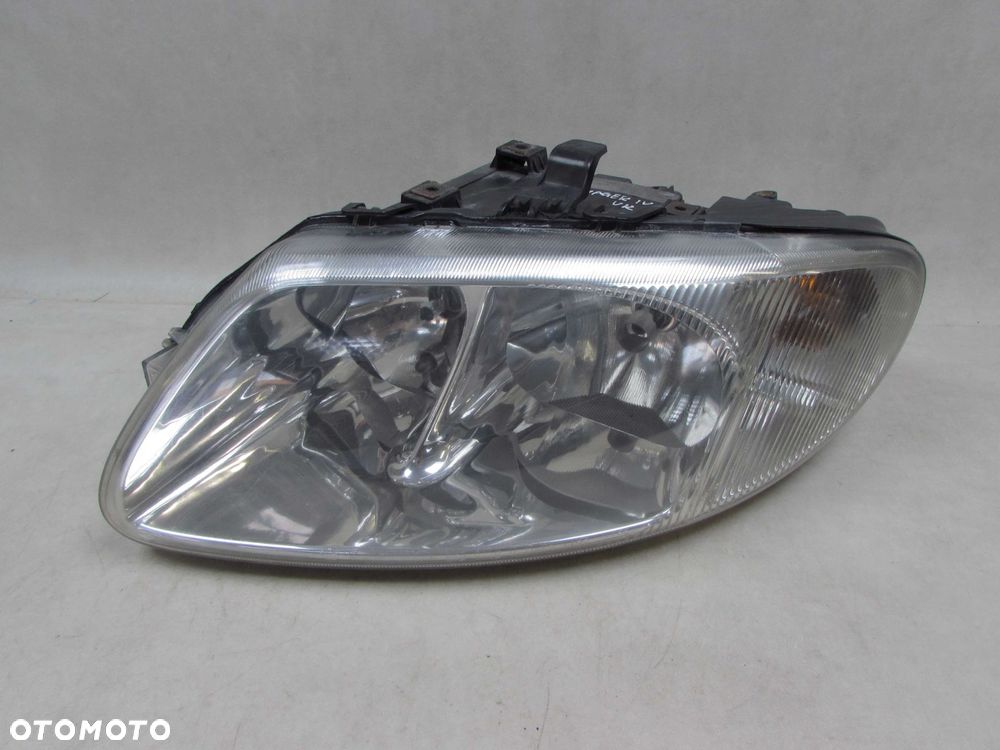 CHRYSLER GRAND VOYAGER IV 00-07 LAMPA REFLEKTOR PRZOD LEWA UK - 1