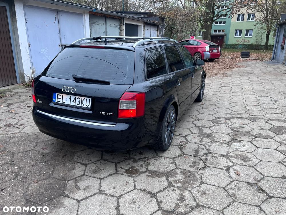 Audi A4 Avant - 4
