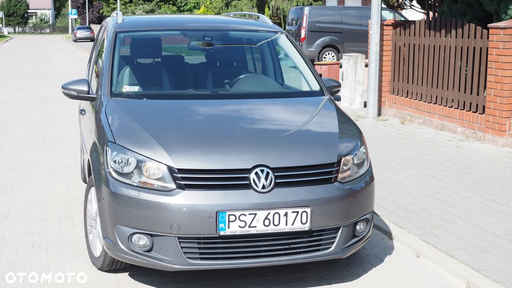 Volkswagen Touran 2.0 TDI DPF Comfortline - 4