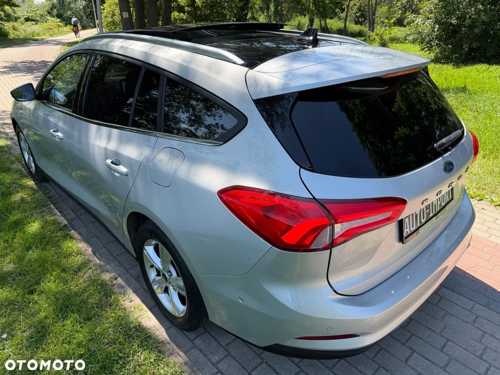 Ford Focus 1.0 EcoBoost STart-Stopp-System TITANIUM X - 35