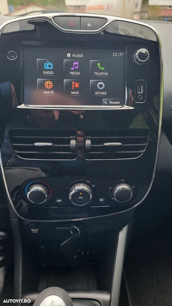 Renault Clio dCi 90 Dynamique - 11